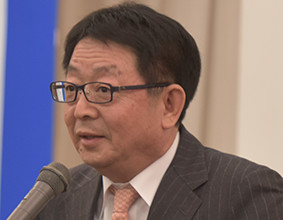 久郷愼治氏